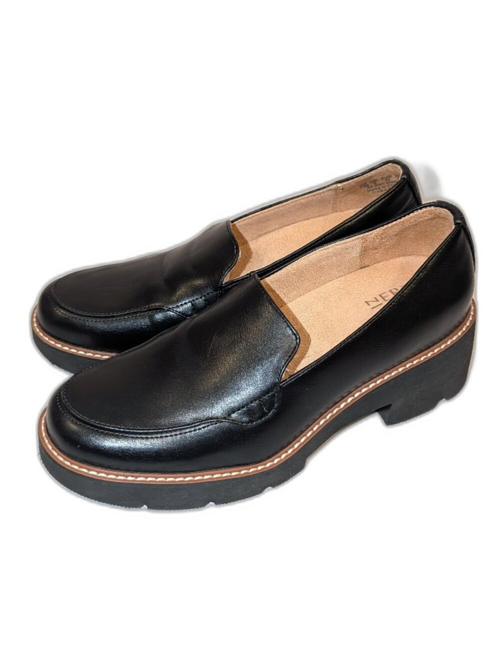 Naturalizers | Cabaret Loafers in Black | Size 7.5 - Picture 4 of 11